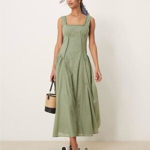 Elegant Green linen Sleeveless Dress
